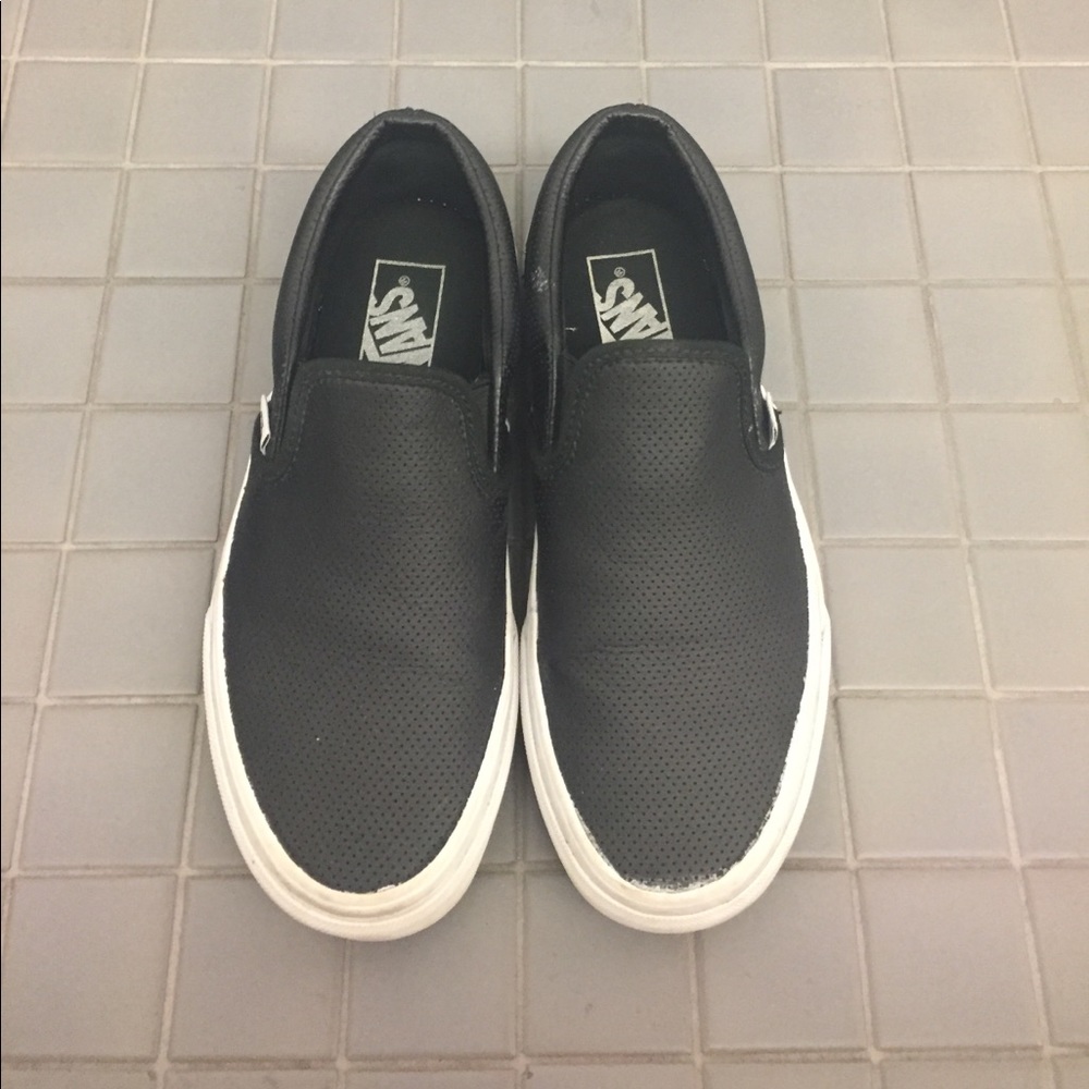 Vans perforated leather black sz 7