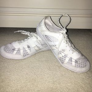 Nfinity Vengence Cheer Shoes