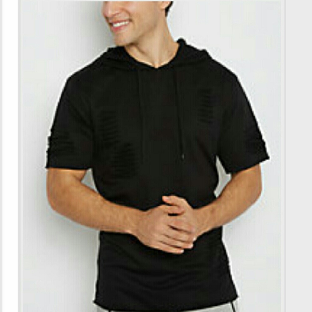 NWT Slashed Short Sleeve Hoodie sz Medium