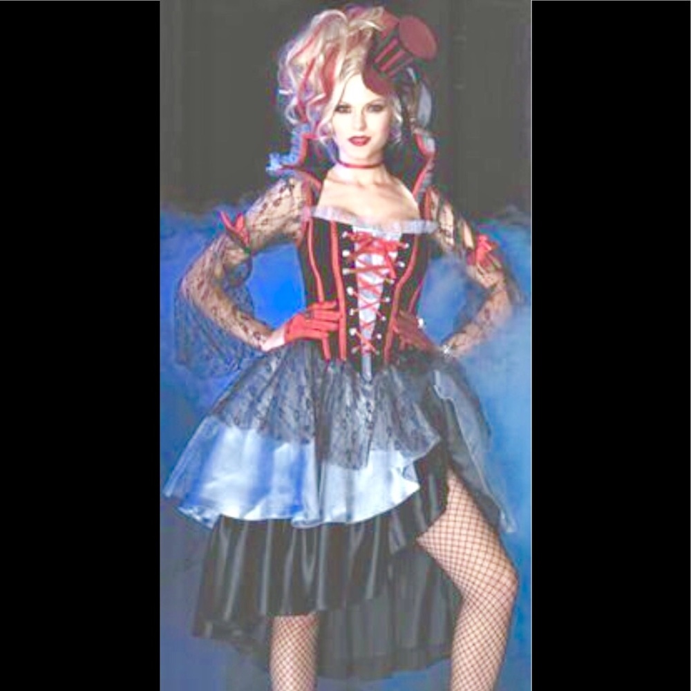 Deluxe immortal Queen Vampire Costume!!