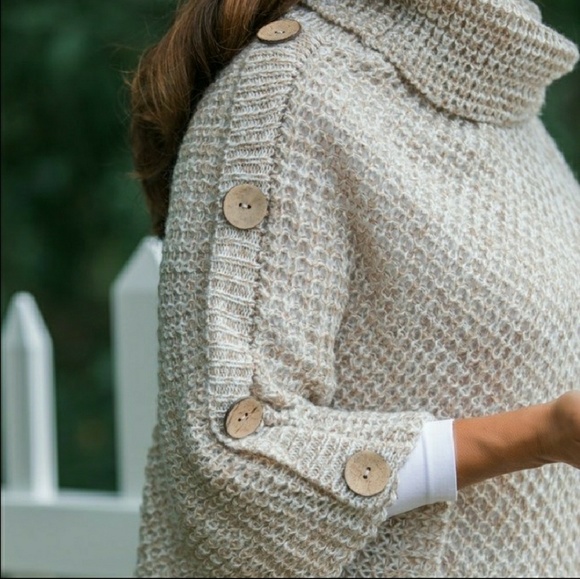 Turtleneck Knit Poncho - Picture 4 of 6