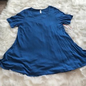 LuLaRoe Perfect t