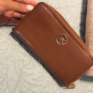 Michael Kors wristlet
