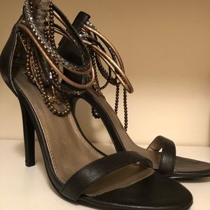Gorgeous 3.5 inch heels