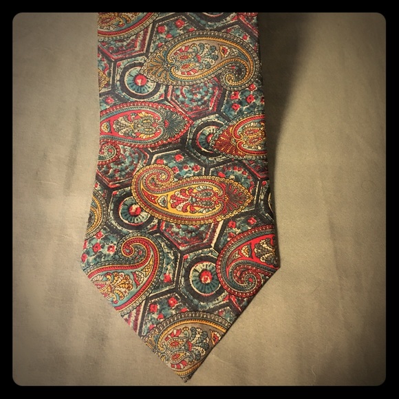 Claybrooke Other - Paisley Claybrooke 100% Silk tie