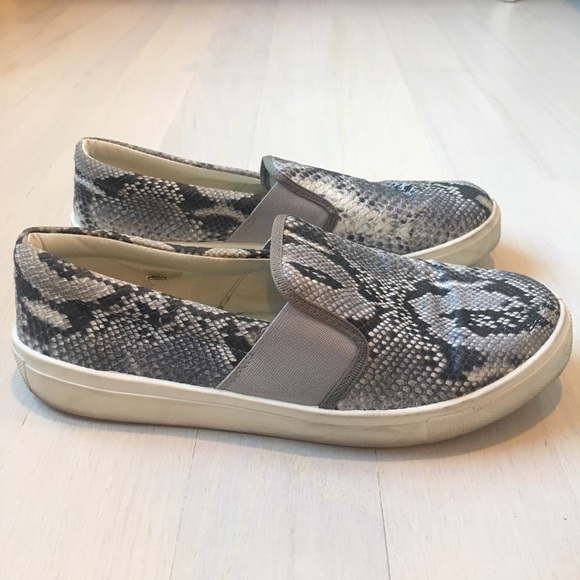 Topshop Slip Ons - Picture 2 of 5