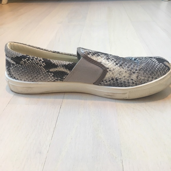 Topshop Slip Ons - Picture 3 of 5