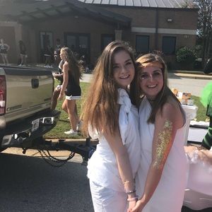 Meet your Posher, Annabel