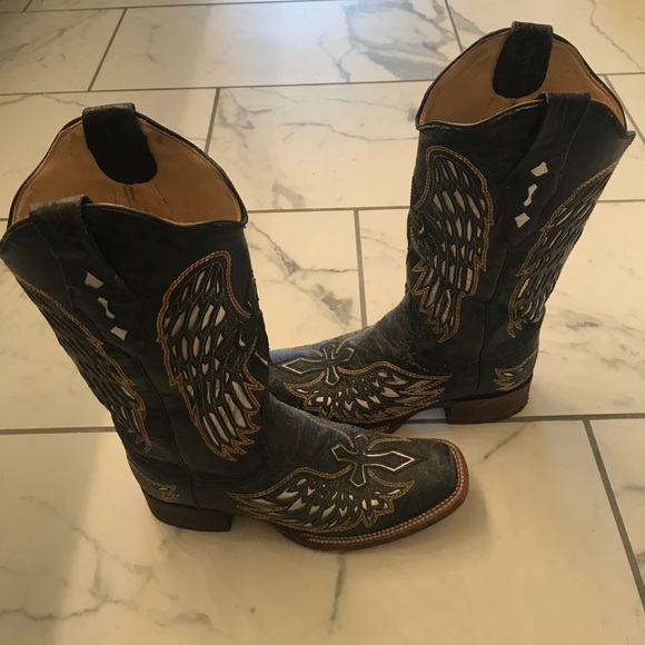 Corral Boots - Picture 3 of 4