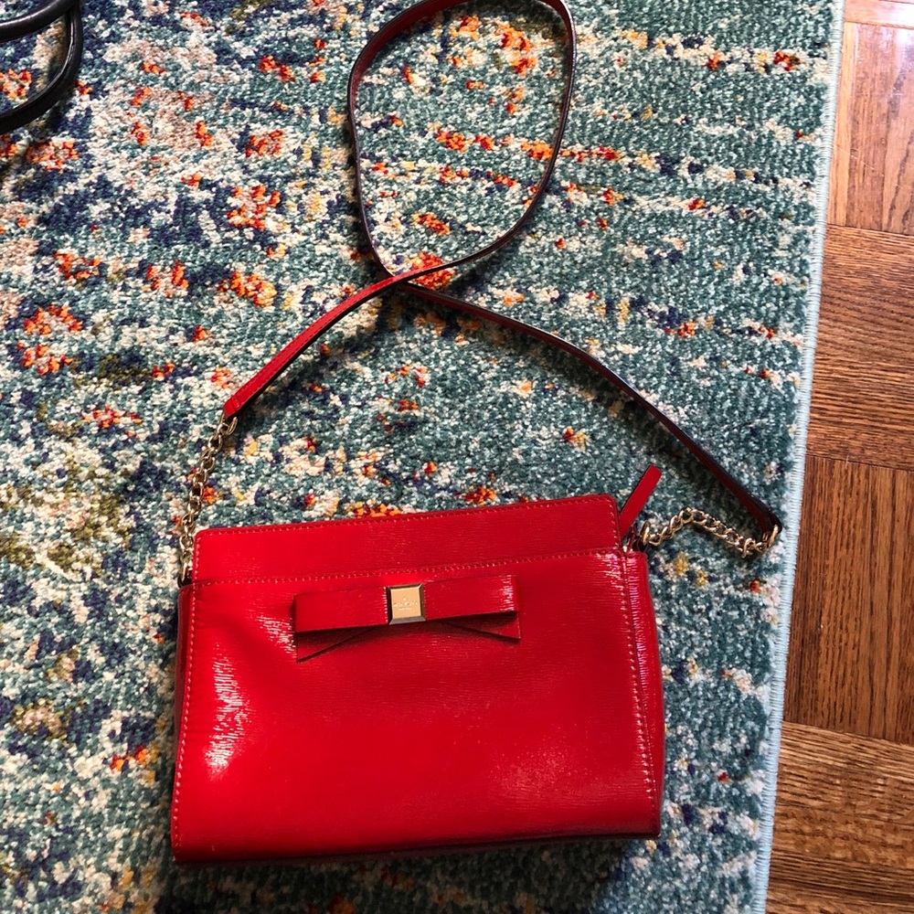 KATE SPADE ♠️ red poppy cross body
