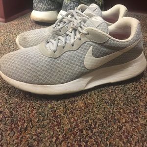 Women's Grey Nike Shoes
