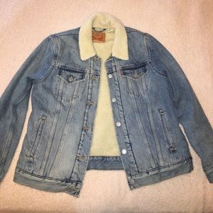 Levi’s sherpa-collar denim jacket
