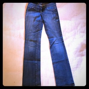 Guess jeans Monterey straight size 27 jeans clean