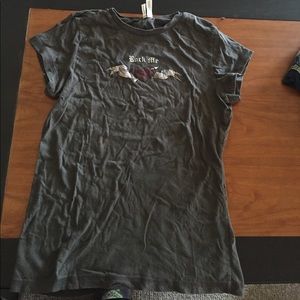 Aeropostale, "rock me" t-shirt. (L) Aeropostale, "rock me" t-shirt. (L)