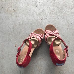New Toms University Stripe Red/White Wedge Sandal