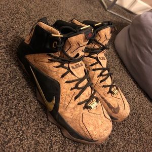 Lebron cork 12’s