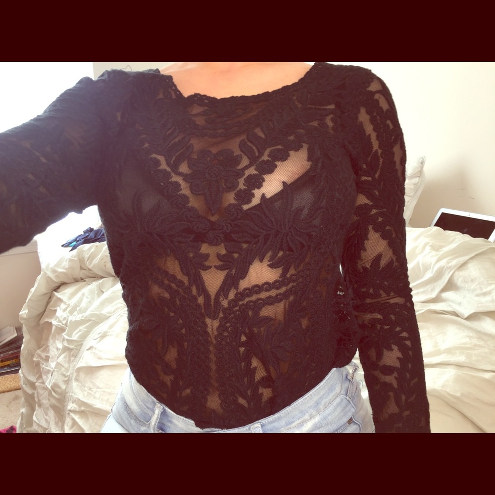 Sheer lace Express top