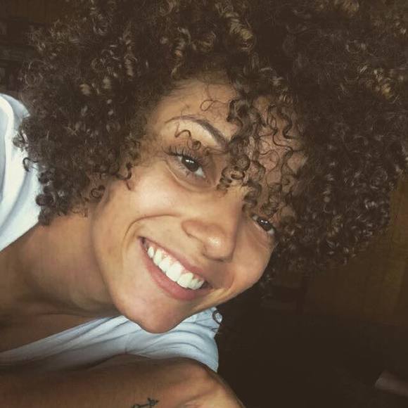 Meet your Posher, Kylie - Picture 1 of 1