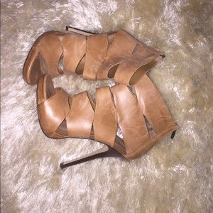 Aldo leather cut out stiletto heels size 40