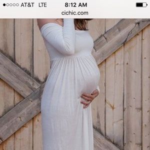 New without tag maternity photo shoot dress.