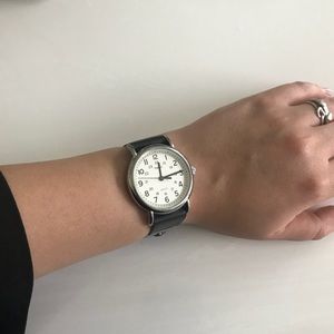 BEAUTIFUL brown leather strap TIMEX wrist watch