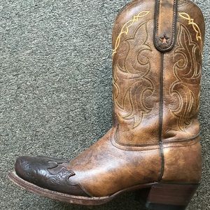 Tony Lama boots. Size 7.5. Worn twice.
