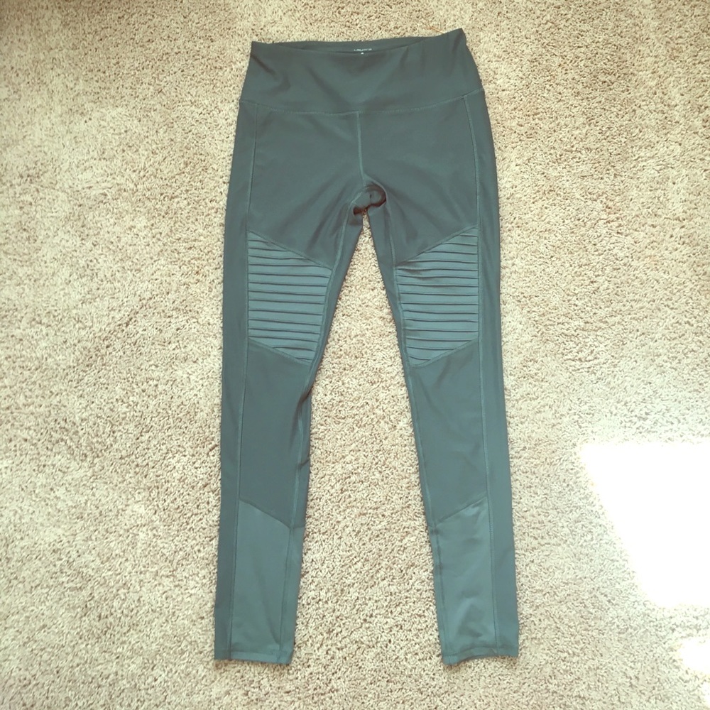 Layer 8 Olive Green Activewear Leggings