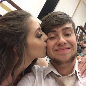 Meet your Posher, Taylor