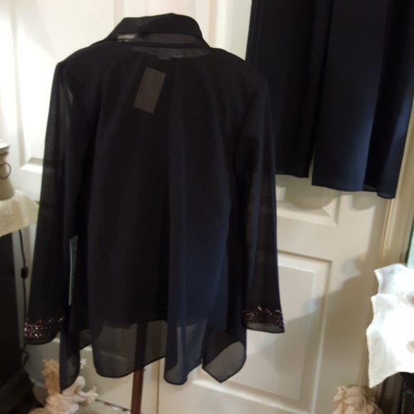 NWT. Coldwater Creek Gorgeous 3 Pc. Suit. Sz 8. - Picture 5 of 8