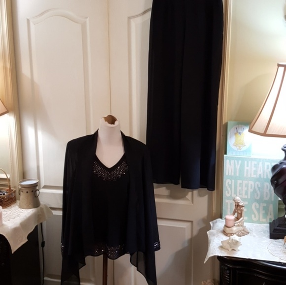 NWT. Coldwater Creek Gorgeous 3 Pc. Suit. Sz 8. - Picture 3 of 8