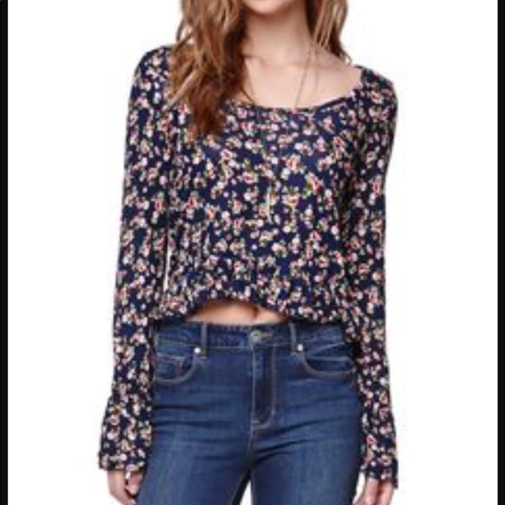 LA Hearts floral Navy ruffle crop top