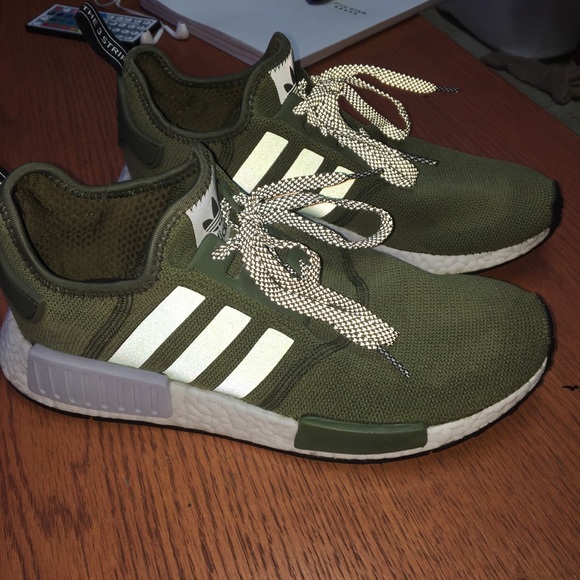 AUTHENTIC ADIDAS NMD OLIVE - Picture 1 of 5