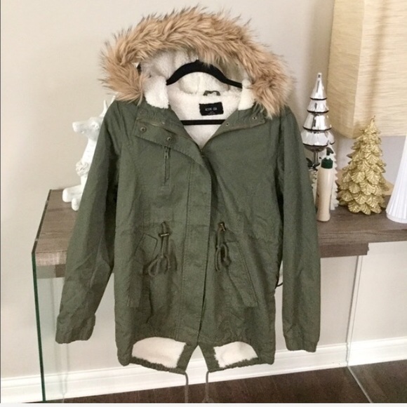 Jackets & Blazers - Light weight parka army green