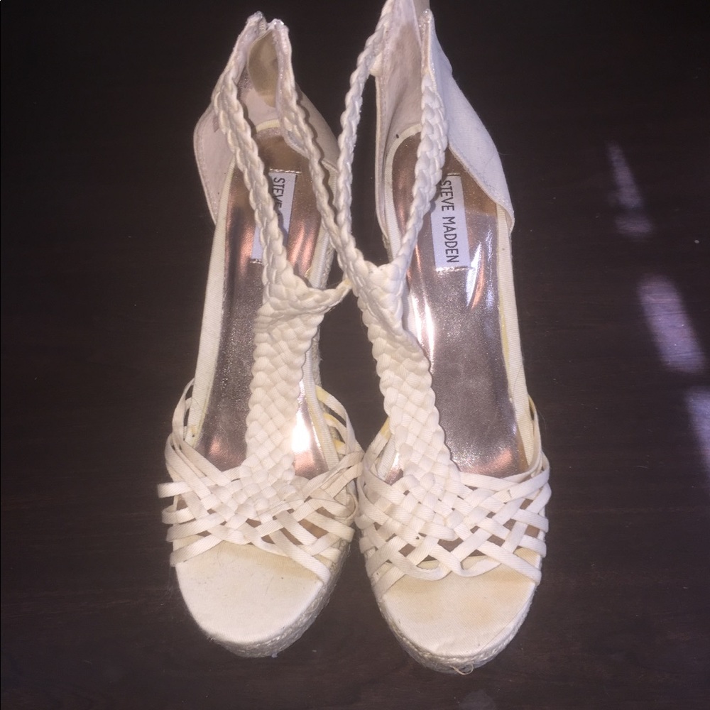 white wedges