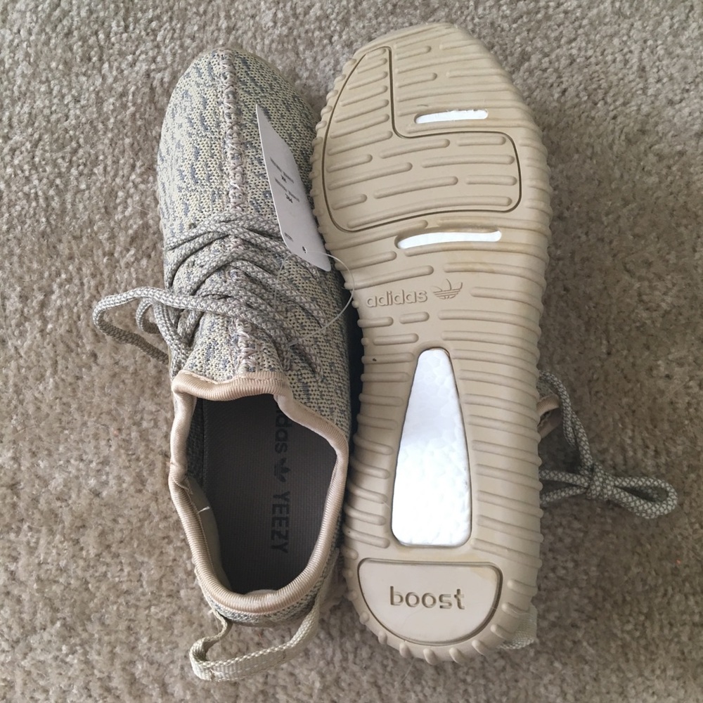 Yeezys - Picture 5 of 5