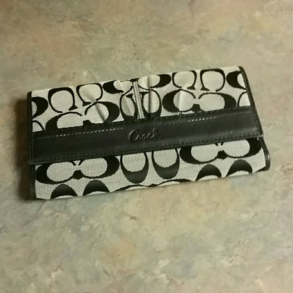 authentic coach wallet