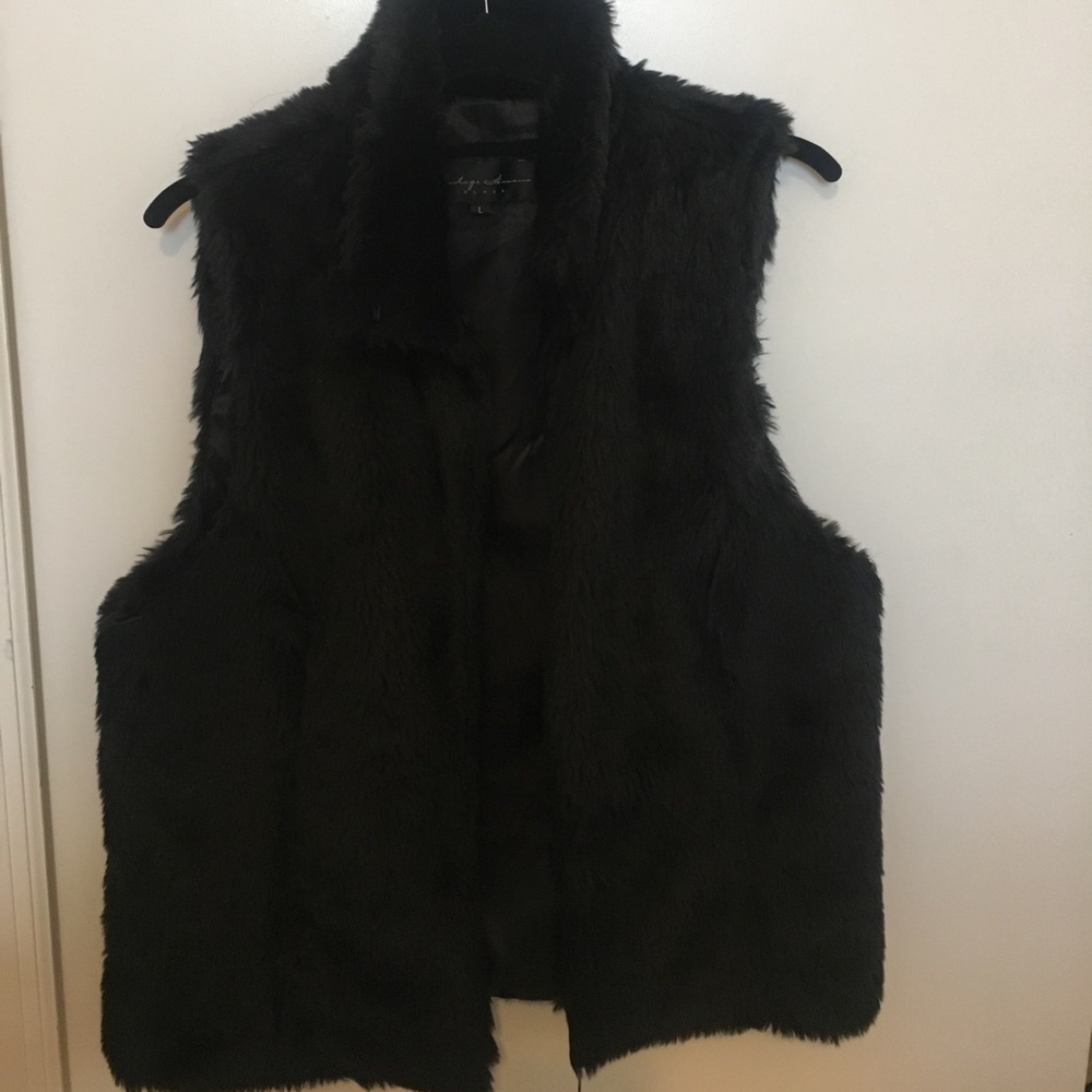 Vintage Havana faux fur vest. Large - Picture 2 of 5
