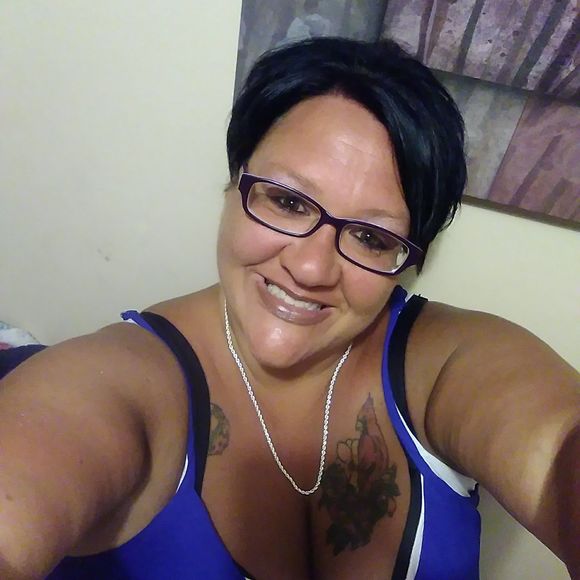 Meet your Posher, Brandi - Picture 1 of 1