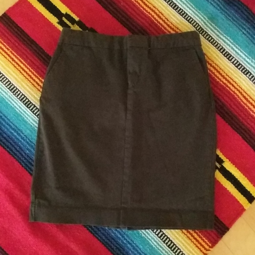 2/$15 GAP brown pencil skirt
