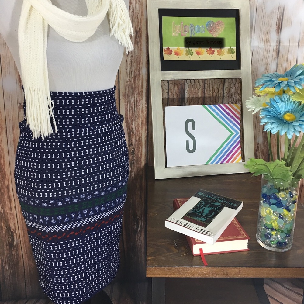 LuLaRoe Cassie Skirt