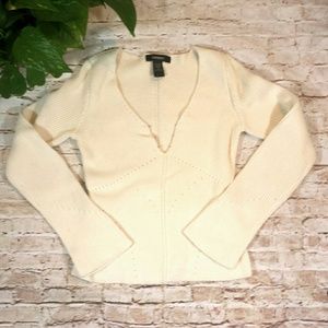 3🎁for $30 Express Ivory V-neck Sweater