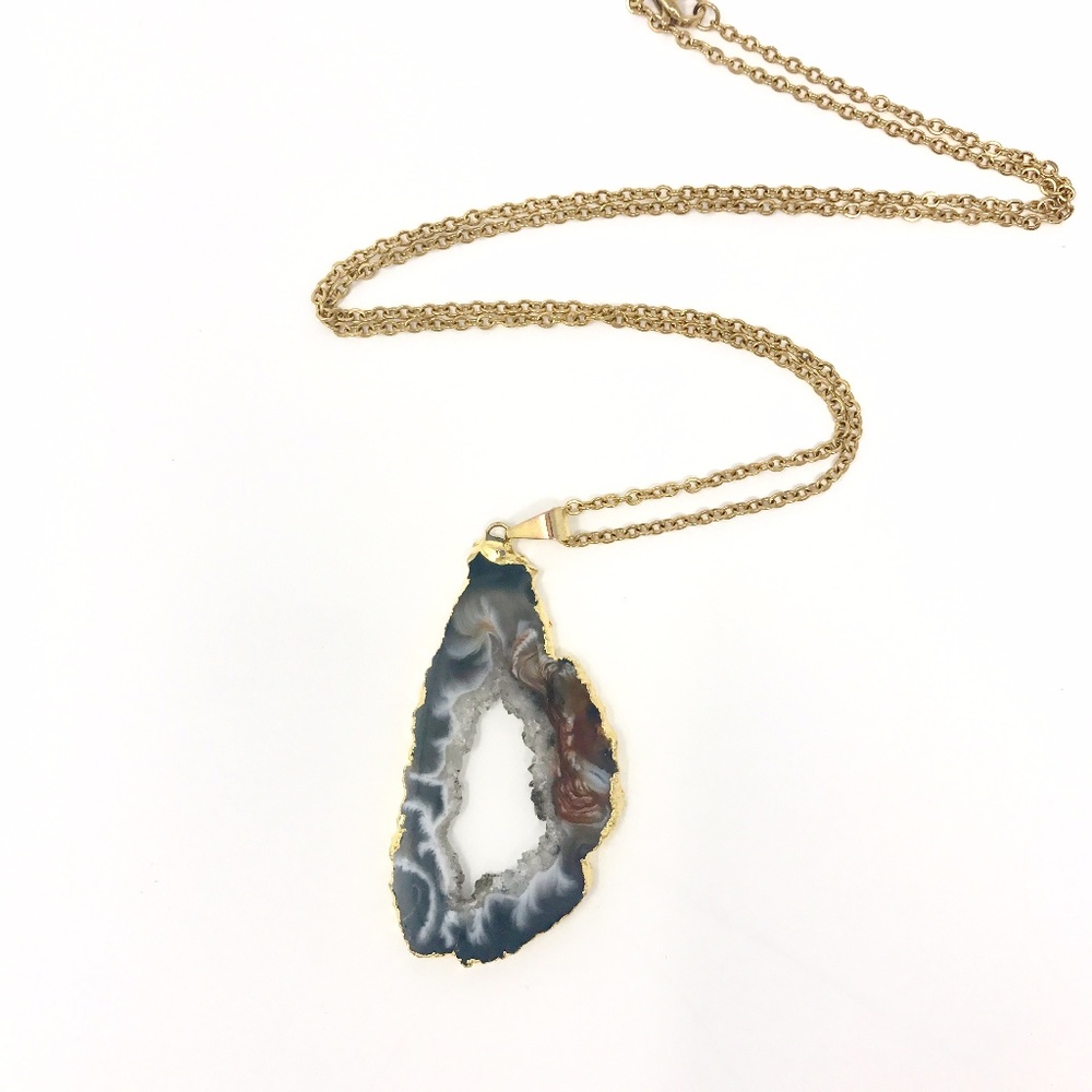 Oco Geode Necklace (chain included)
