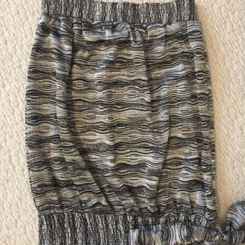 Alexis Strapless top. Size medium - Picture 3 of 5