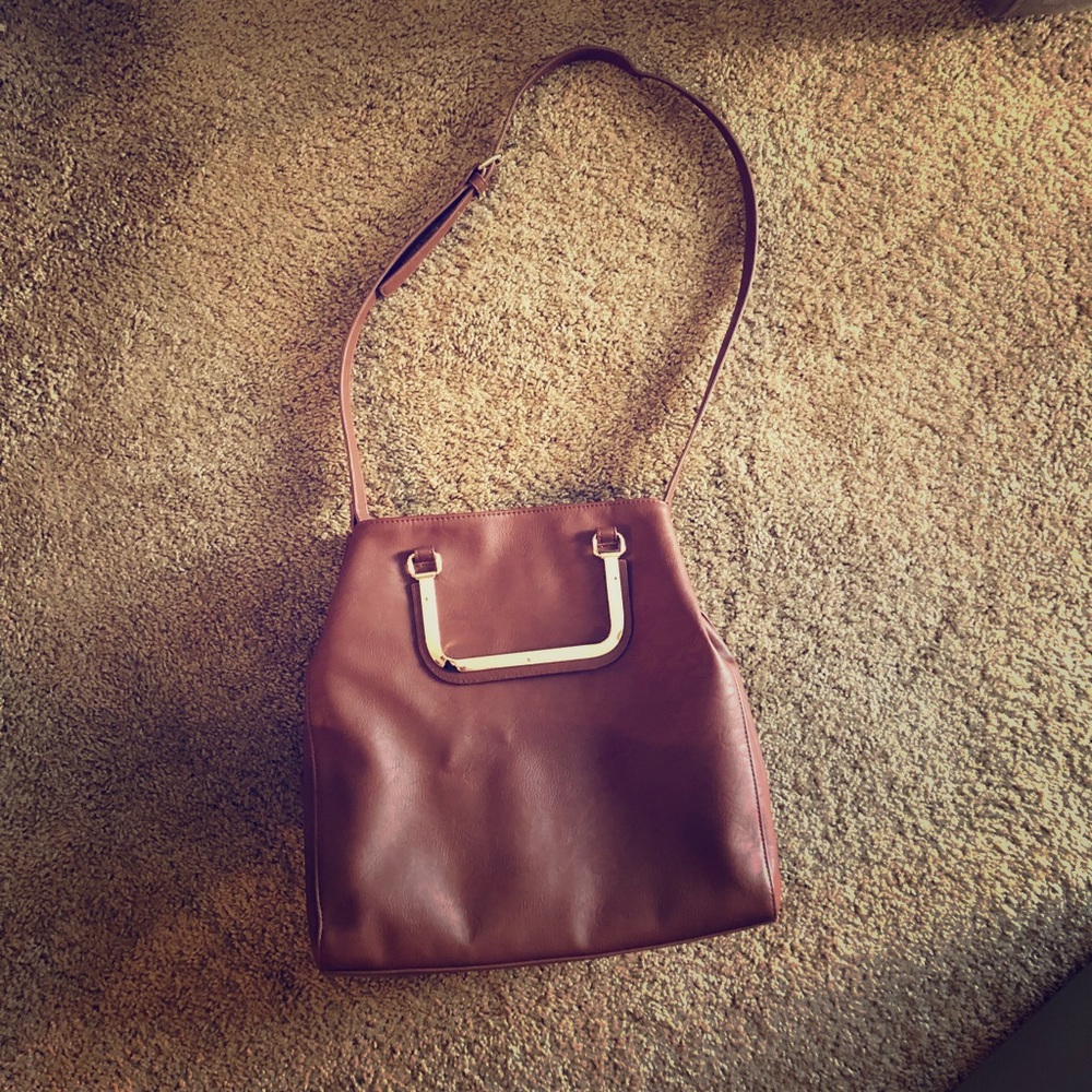 DV Brown Versatile Purse