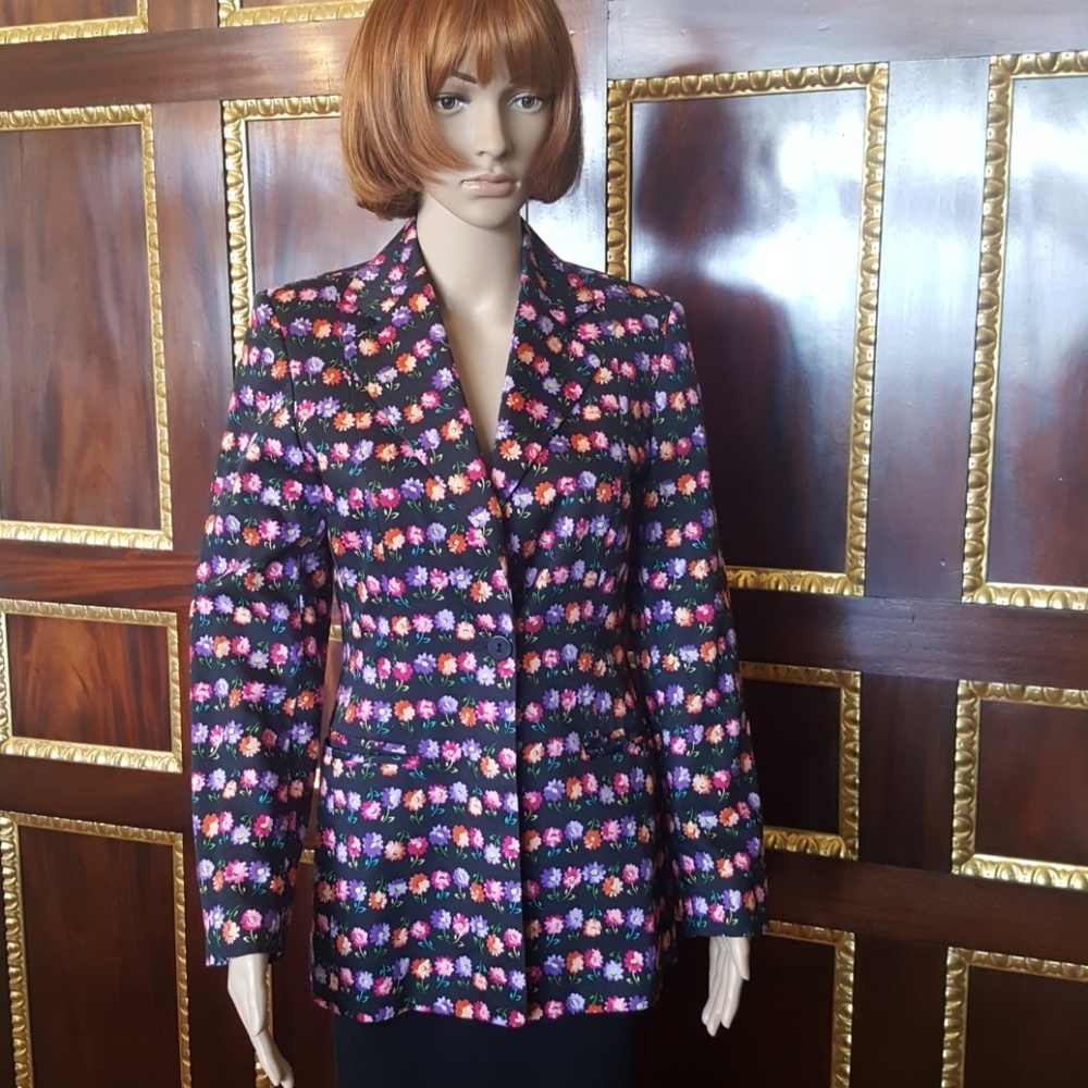 Flower Blazer for women size 4 SAKS FIFTH AVENUE