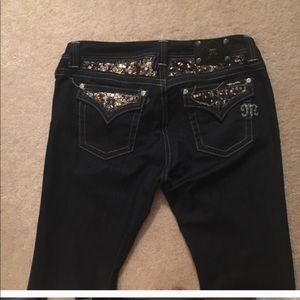 LIKE NEW MiSS ME Jeans GREAT CONDITION worn once.