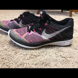Women’s Nike flyknit lunar 3