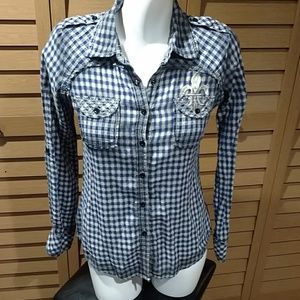 ROAR  BUTTON UP SHIRT