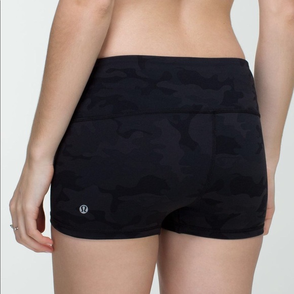lululemon athletica Pants - Lululemon savasvana cami boogie short