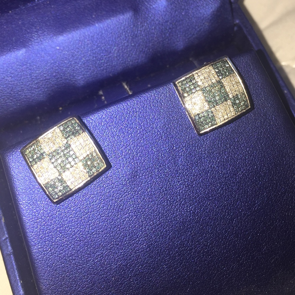 14K White Gold Diamond Earrings w Blue Diamonds